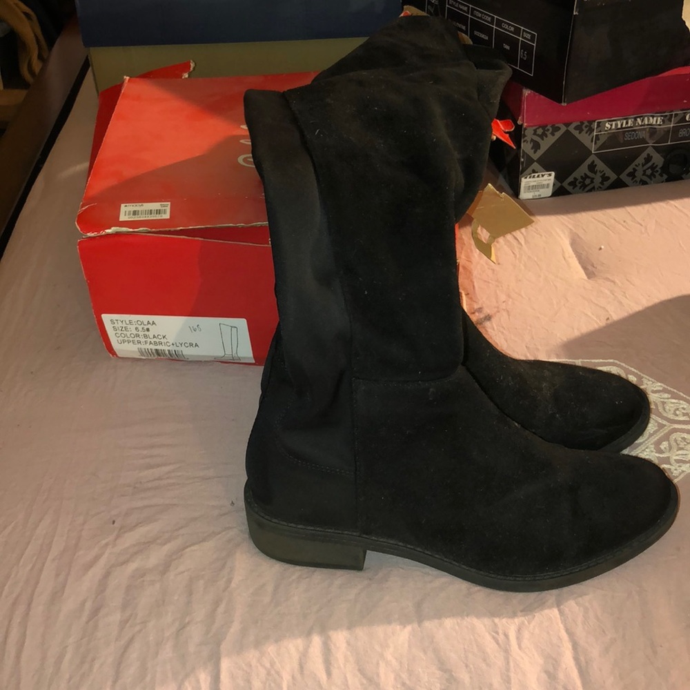 Black boots